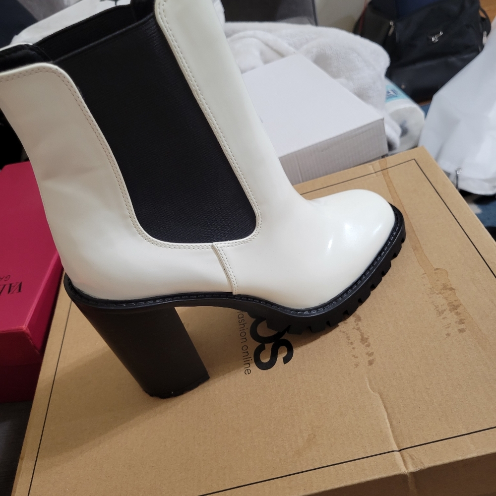 Heeled Boots
